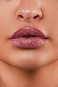 Dusty Pink Peek Moisturising High Pigment Satin Lipstick