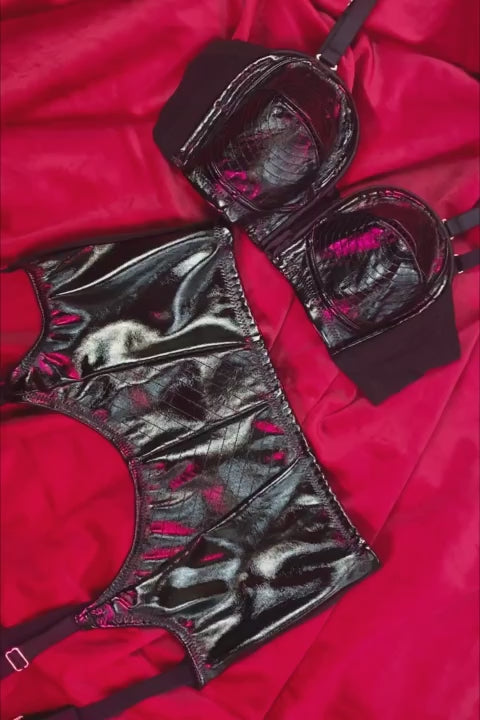 Product Overview of Genevieve Black PVC set