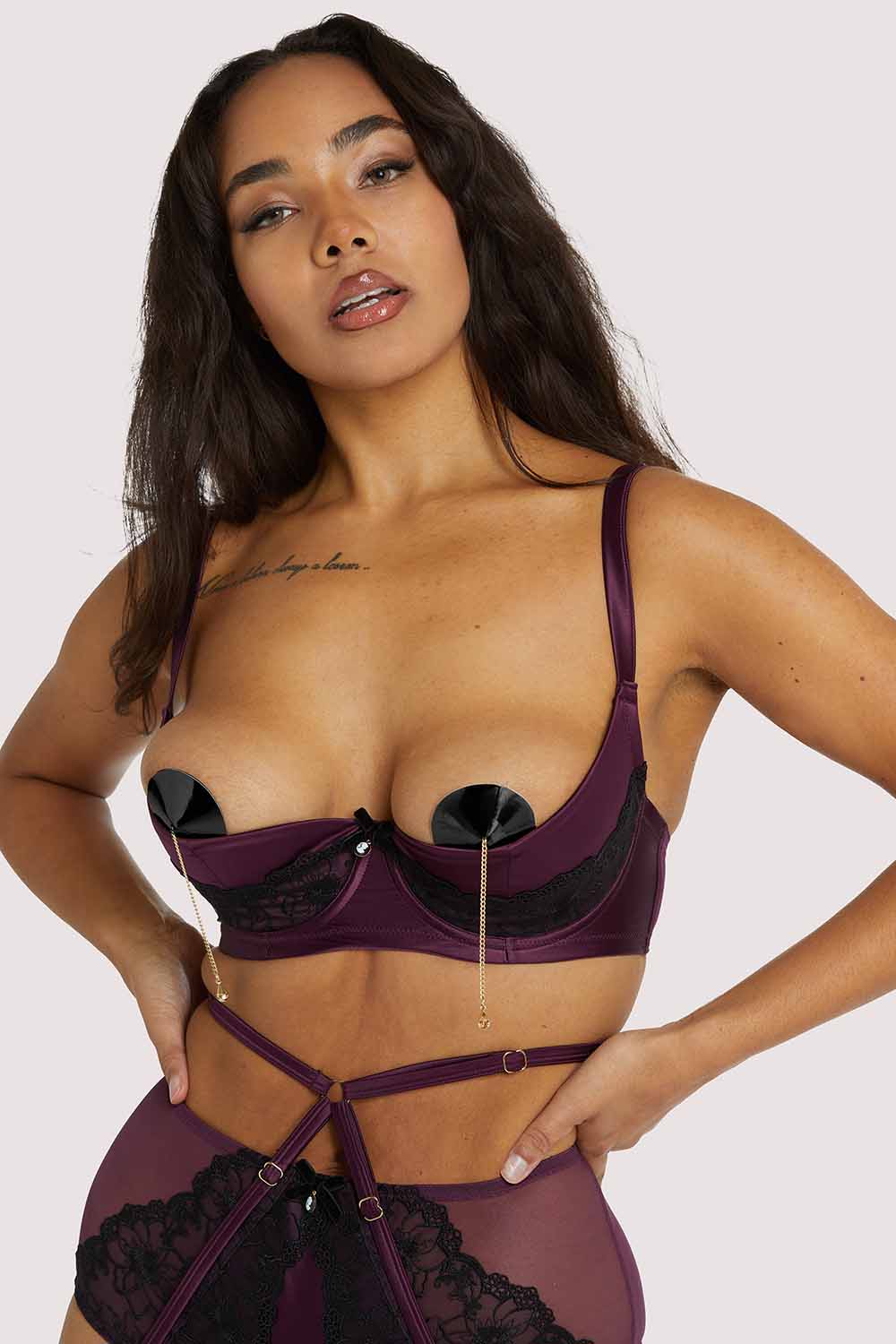 Fuller Bust
