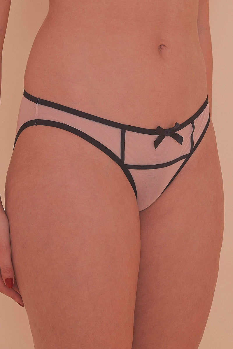 Catriona Peach Net Brief