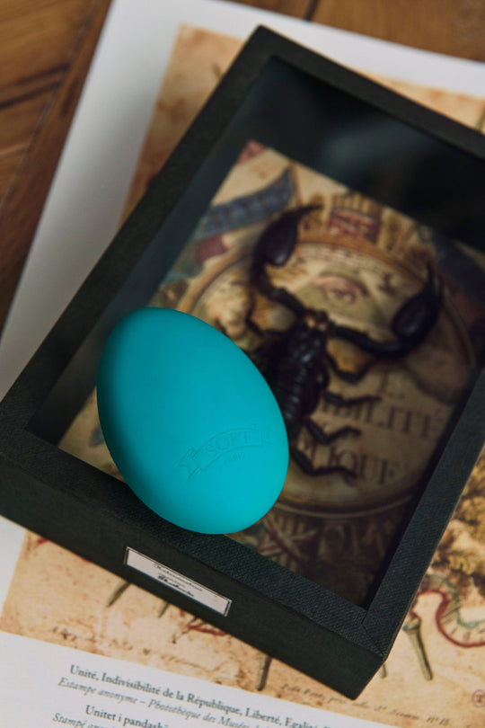 Gaia Blue Pebble Stimulator